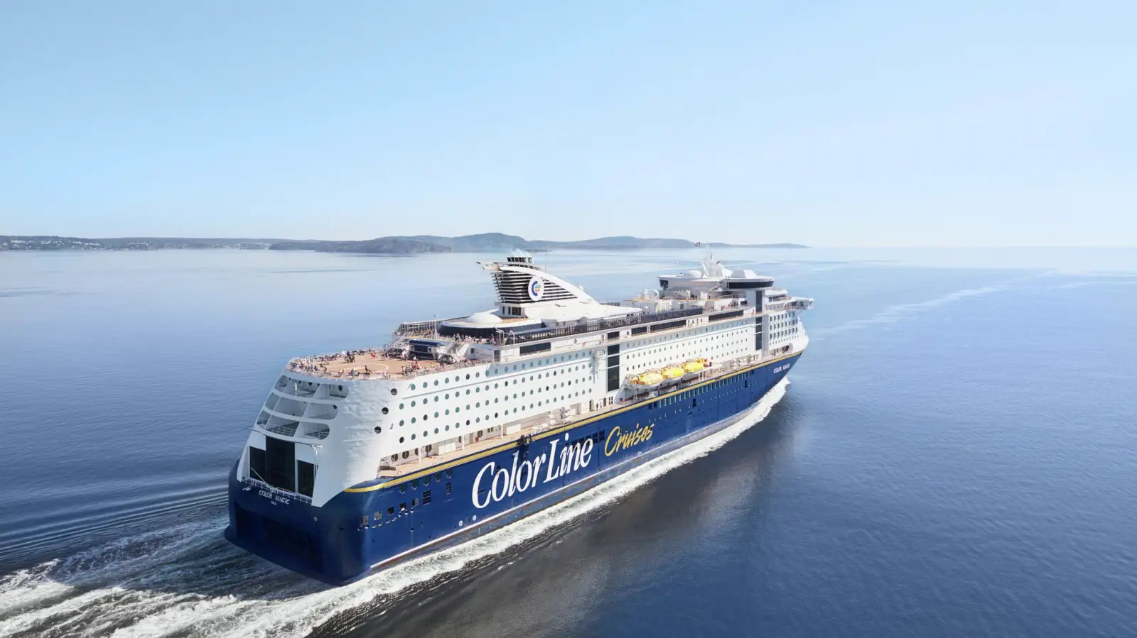 Die Color Line Kreuzfahrtfähre Color Magic verbindet Deutschland auf der Route Kiel-Oslo mit Norwegen.