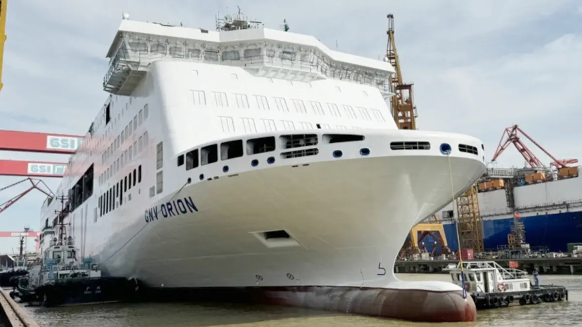 Die neue GNV Fähre Orion in der Bauwerft in China.