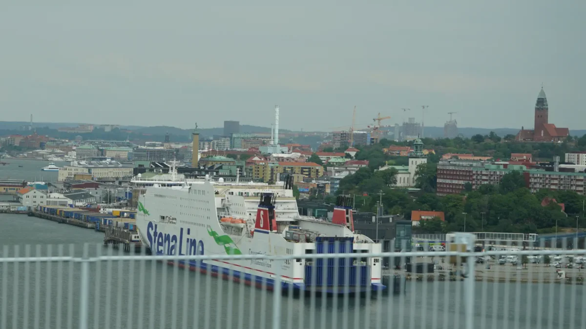 Die Fähre Stena Germanica der Reederei Stena Line liegt im Hafen von Göteborg.