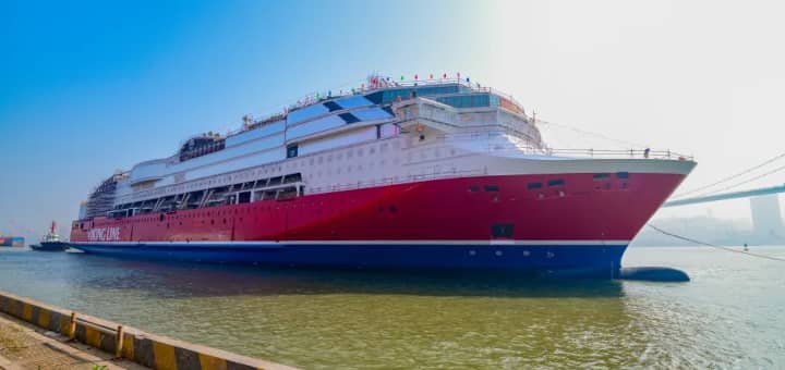 Die Fähre Viking Glory der Viking Line auf dem Weg von Stockholm nach Turku.