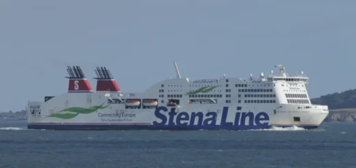 Die Stena Adveturer wird auf der Fährverbindung zwischen Holyhead in England und Dublin in Irland eingesetzt.
